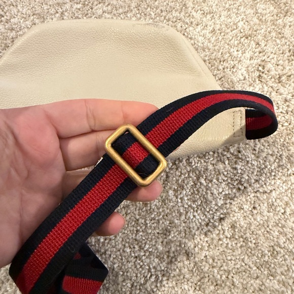 Authentic Gucci Cream Leather Small Belt Bag with Green & Red Web - Picture 8 of 16